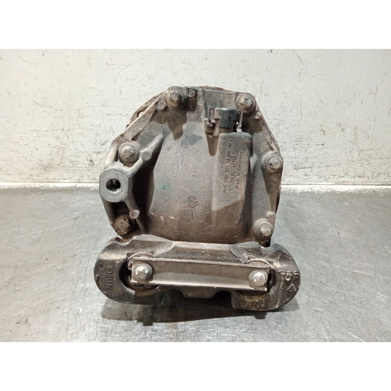 Recambio de diferencial trasero para mercedes-benz clase e (w211) berlina referencia OEM IAM A2303510005 A2303511108 