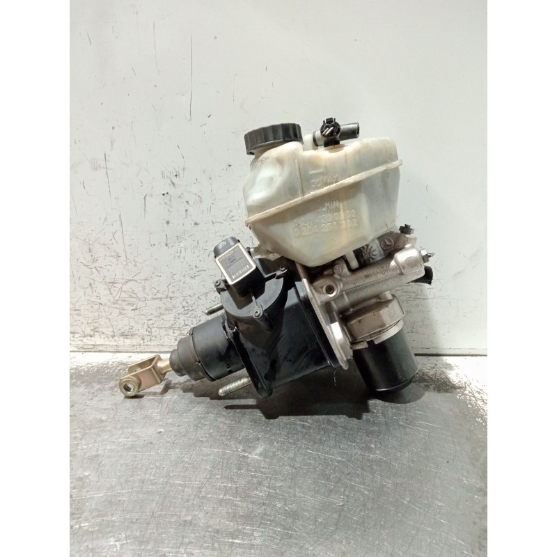 Recambio de bomba freno para mercedes-benz clase e (w211) berlina referencia OEM IAM A2114300302 0204251302 