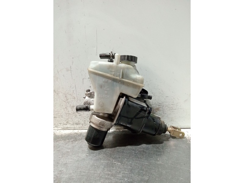 Recambio de bomba freno para mercedes-benz clase e (w211) berlina referencia OEM IAM A2114300302 0204251302 
