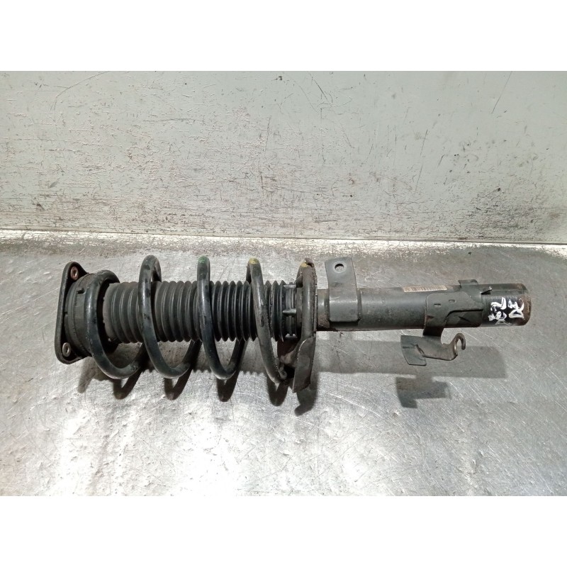 Recambio de amortiguador delantero derecho para ford c-max (cb3) ambiente referencia OEM IAM 3M5118045CBK E5606402 