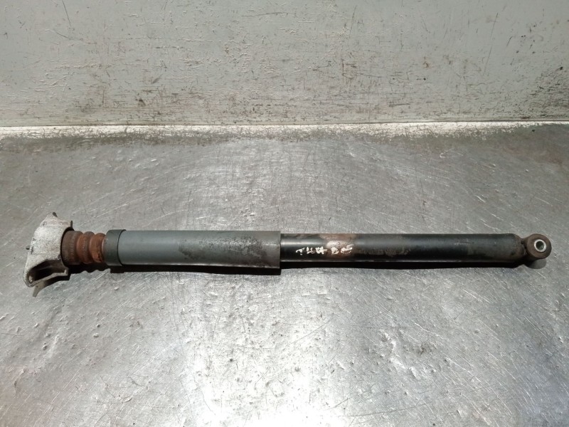 Recambio de amortiguador trasero derecho para ford c-max (cb3) ambiente referencia OEM IAM 3M5118080CAL  