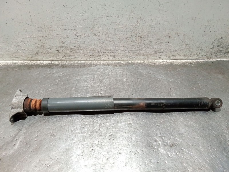 Recambio de amortiguador trasero derecho para ford c-max (cb3) ambiente referencia OEM IAM 3M5118080CAL  