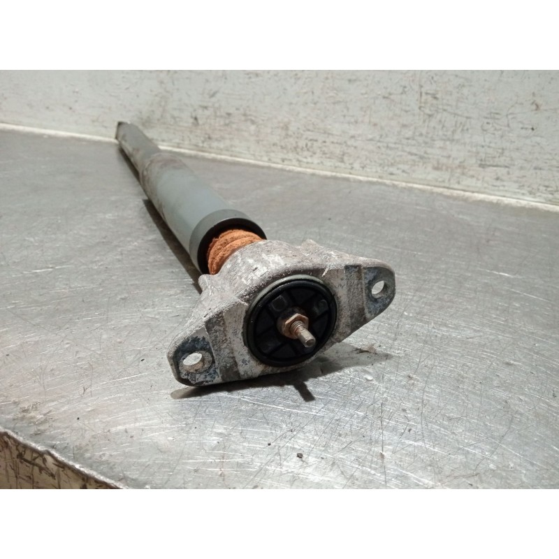 Recambio de amortiguador trasero derecho para ford c-max (cb3) ambiente referencia OEM IAM 3M5118080CAL  