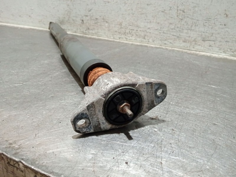 Recambio de amortiguador trasero derecho para ford c-max (cb3) ambiente referencia OEM IAM 3M5118080CAL  