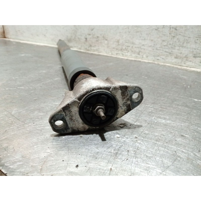 Recambio de amortiguador trasero izquierdo para ford c-max (cb3) ambiente referencia OEM IAM 3M5118080CAL  