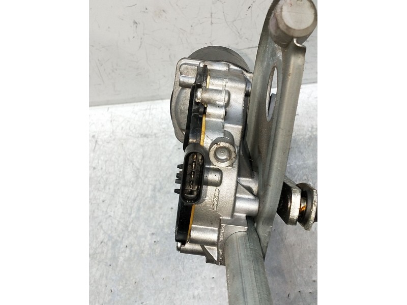 Recambio de motor limpia delantero para bmw serie 3 lim. (f30) referencia OEM IAM 726750303  