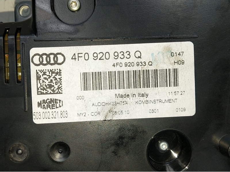 Recambio de cuadro instrumentos para audi a6 berlina (4f2) 2.0 tdi referencia OEM IAM 4F0920933Q  