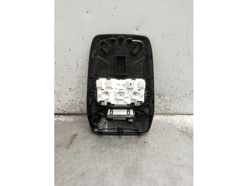 Recambio de luz interior para opel corsa f referencia OEM IAM 3919687498276588pr  