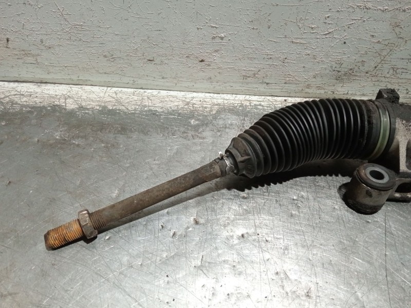 Recambio de cremallera direccion para ford c-max (cb3) ambiente referencia OEM IAM 3M513A500AR A0017667 