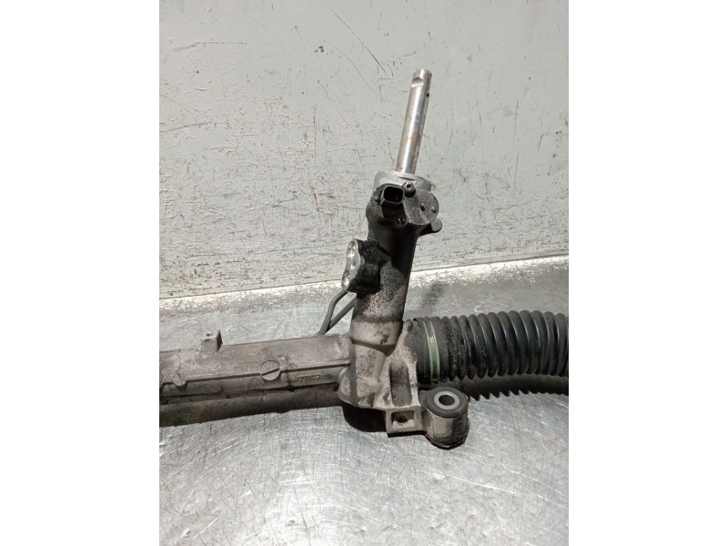 Recambio de cremallera direccion para ford c-max (cb3) ambiente referencia OEM IAM 3M513A500AR A0017667 