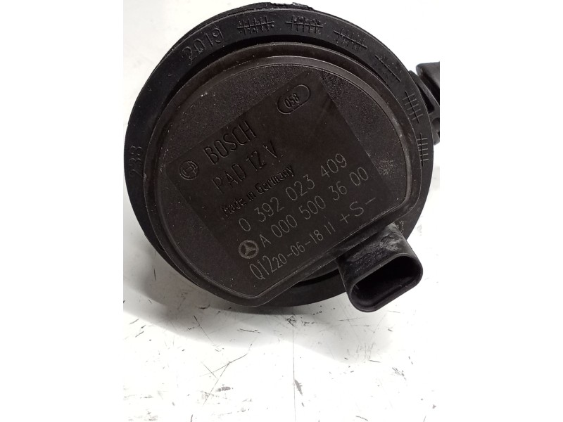 Recambio de bomba agua para mercedes-benz gla (h247) gla 200 d (247.712) referencia OEM IAM 0392023409 A0005003600 