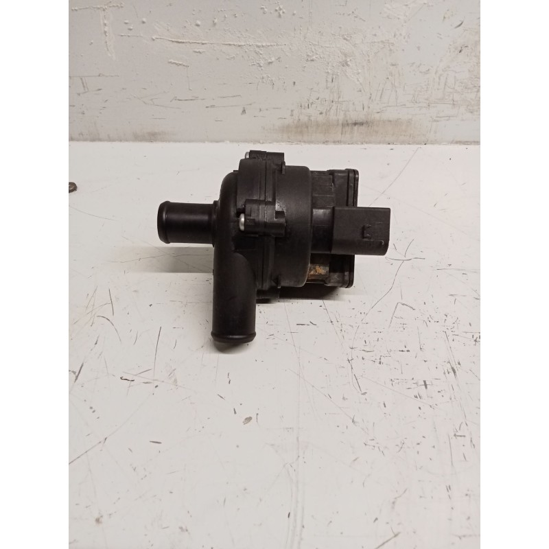Recambio de bomba agua para mercedes-benz gla (h247) gla 200 d (247.712) referencia OEM IAM 0392023000 A2118350364 
