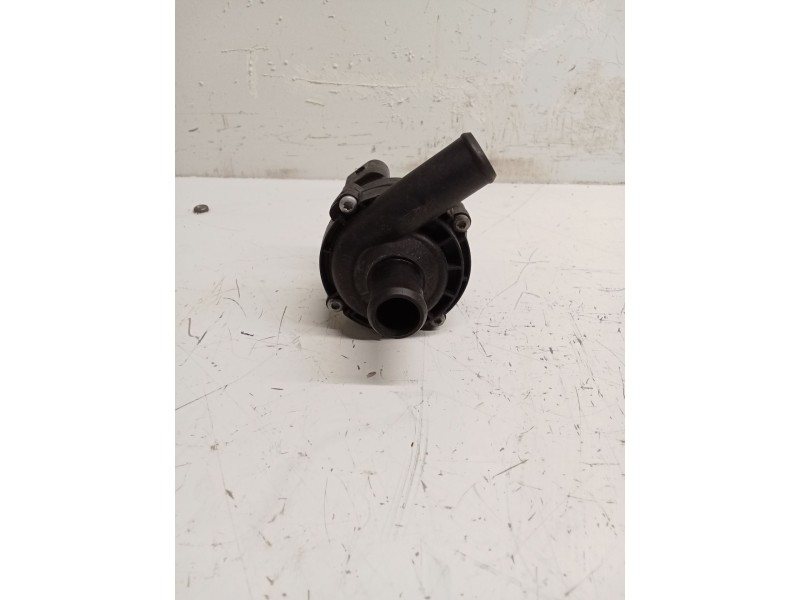 Recambio de bomba agua para mercedes-benz gla (h247) gla 200 d (247.712) referencia OEM IAM 0392023000 A2118350364 