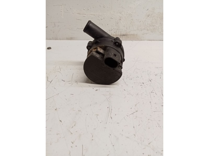 Recambio de bomba agua para mercedes-benz gla (h247) gla 200 d (247.712) referencia OEM IAM 0392023000 A2118350364 