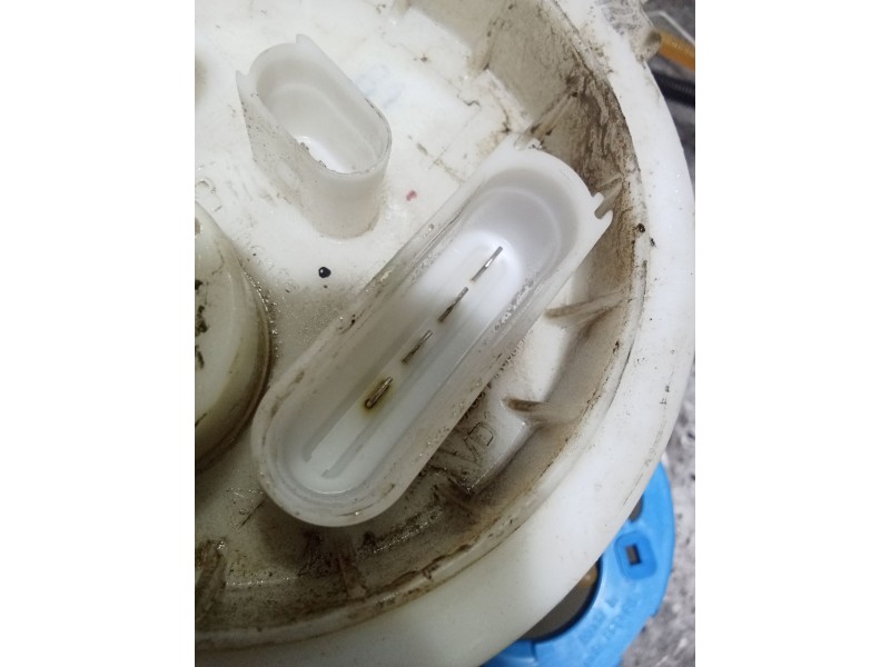 Recambio de bomba combustible para porsche cayenne (92a) 4.8 s referencia OEM IAM 7PO919679A A2C533524118 