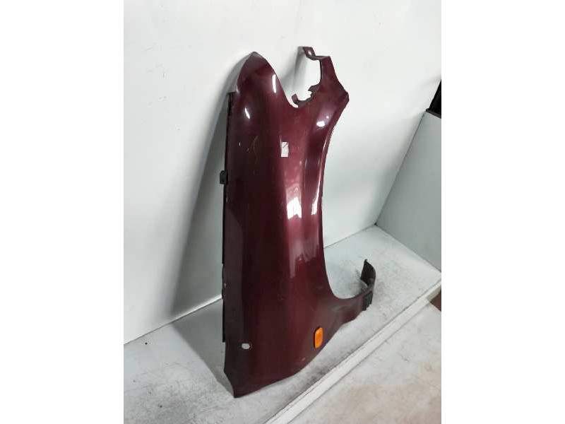 Recambio de aleta delantera derecha para kia sportage 2.0 cat referencia OEM IAM   