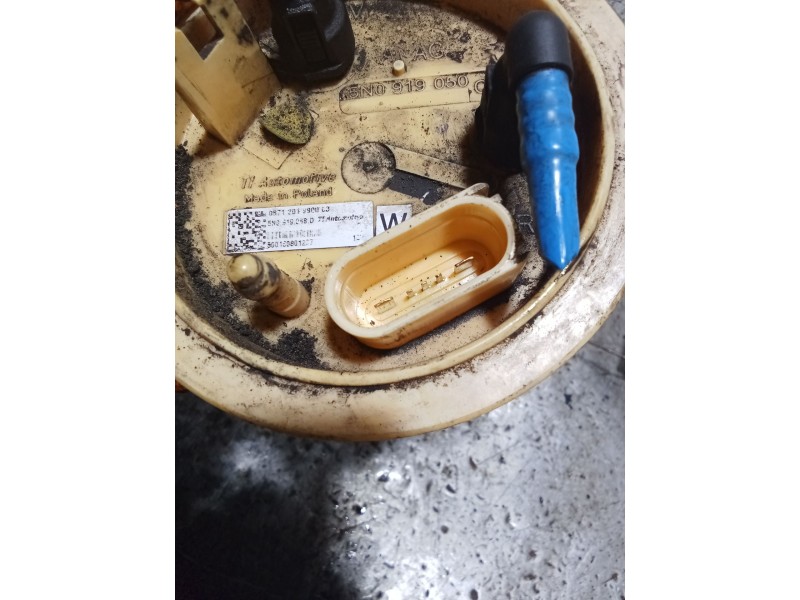 Recambio de bomba combustible para volkswagen tiguan (5n1) advance referencia OEM IAM 0971201390003500150801207  