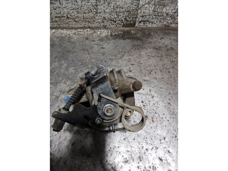 Recambio de pinza freno trasera derecha para volkswagen passat berlina (3b3) executive referencia OEM IAM   