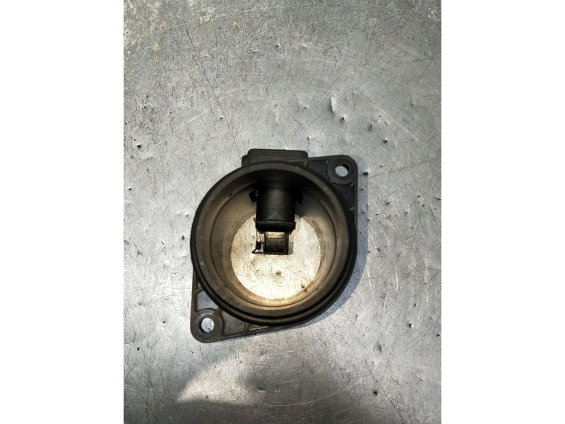 Recambio de caudalimetro para renault trafic caja cerrada (ab 4.01) referencia OEM IAM 8200280060C  