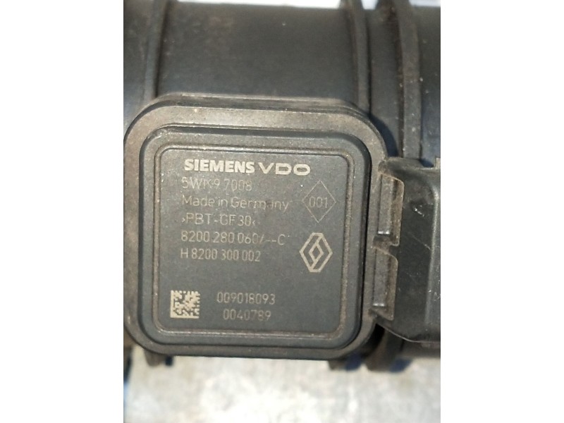 Recambio de caudalimetro para renault trafic caja cerrada (ab 4.01) referencia OEM IAM 8200280060C  