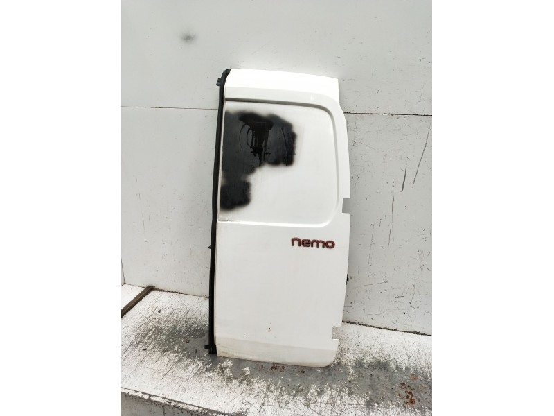 Recambio de puerta trasera derecha para citroën nemo furgoneta/monovolumen (aa_) 1.3 hdi 75 referencia OEM IAM  4p 