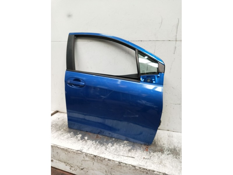Recambio de puerta delantera izquierda para toyota yaris active referencia OEM IAM  5p 