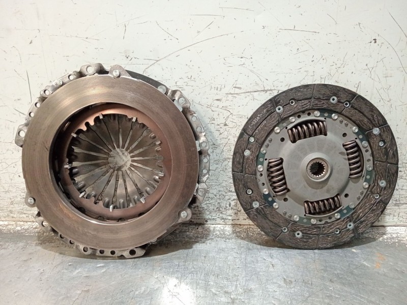 Recambio de kit embrague para citroën berlingo furgoneta/monovolumen (b9) 1.6 hdi 90 referencia OEM IAM 9670270580 9685592080 