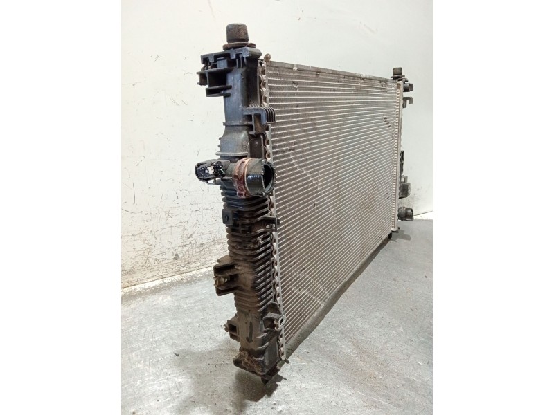 Recambio de radiador agua para opel insignia b sports tourer (z18) 2.0 cdti (35) referencia OEM IAM DZ440005  