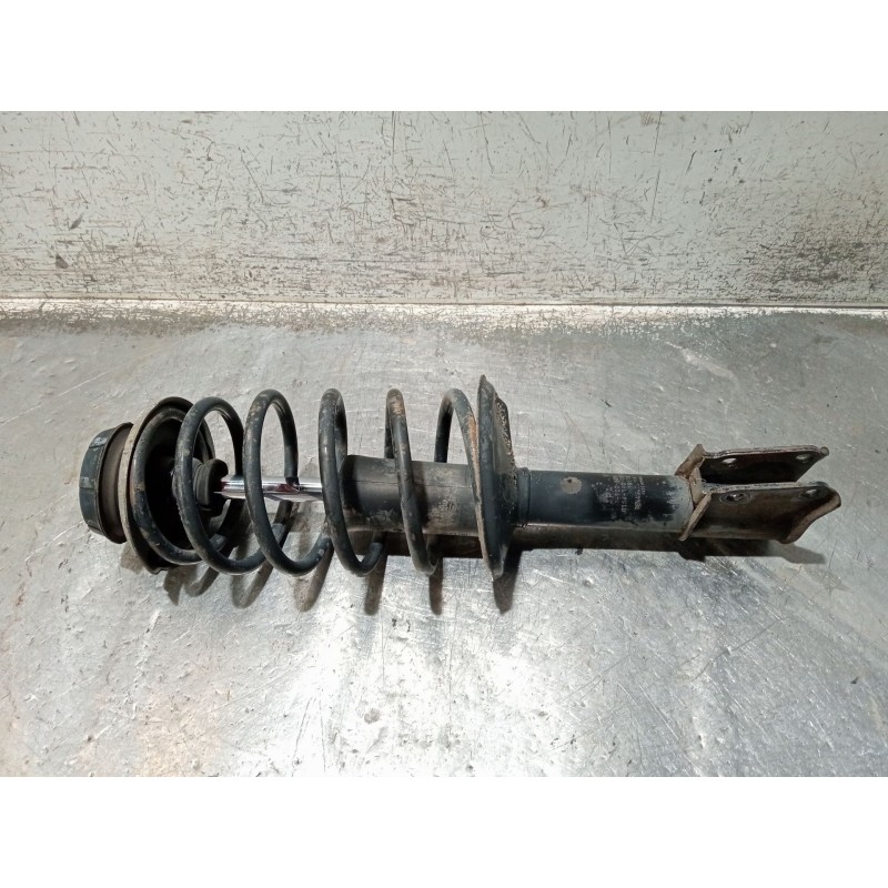 Recambio de amortiguador delantero derecho para renault clio i (b/c57_, 5/357_) 1.4 referencia OEM IAM 7700828680 03041000662B 