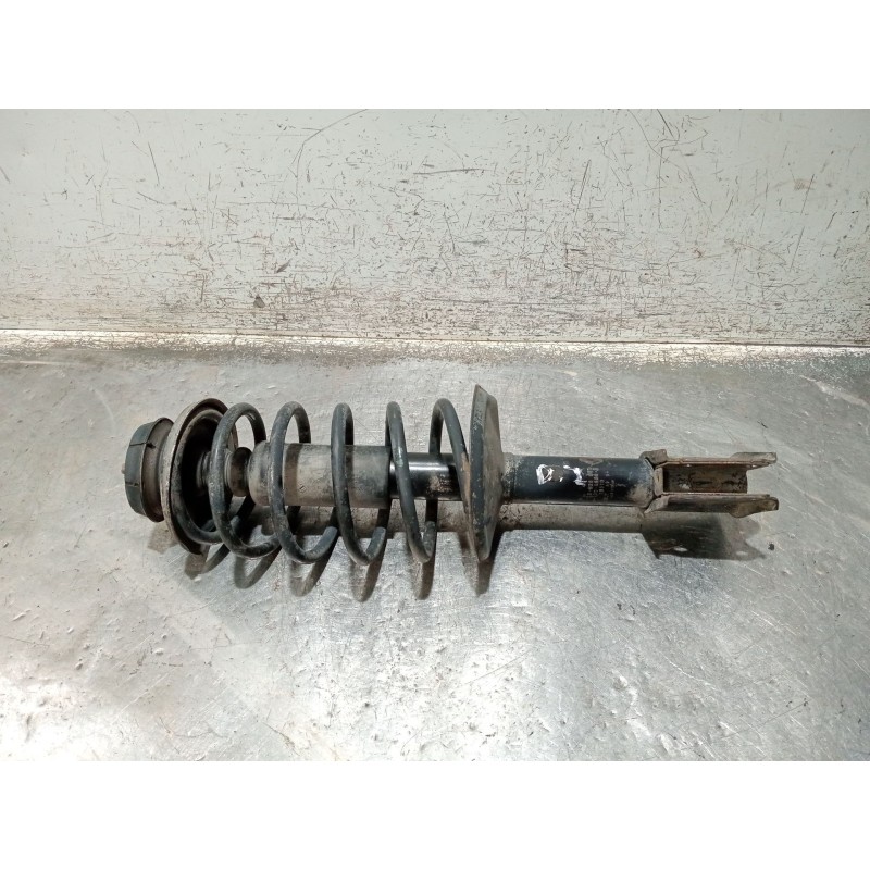 Recambio de amortiguador delantero izquierdo para renault clio i (b/c57_, 5/357_) 1.4 referencia OEM IAM 7700828680 03041000662B