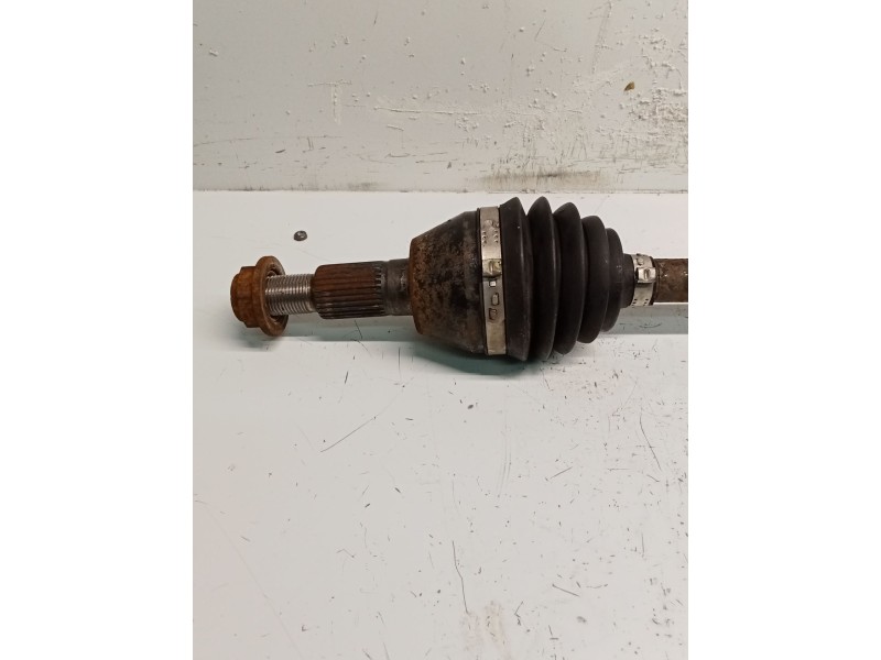 Recambio de transmision trasera izquierda para chevrolet captiva 2.0 vcdi lt referencia OEM IAM 96624821  