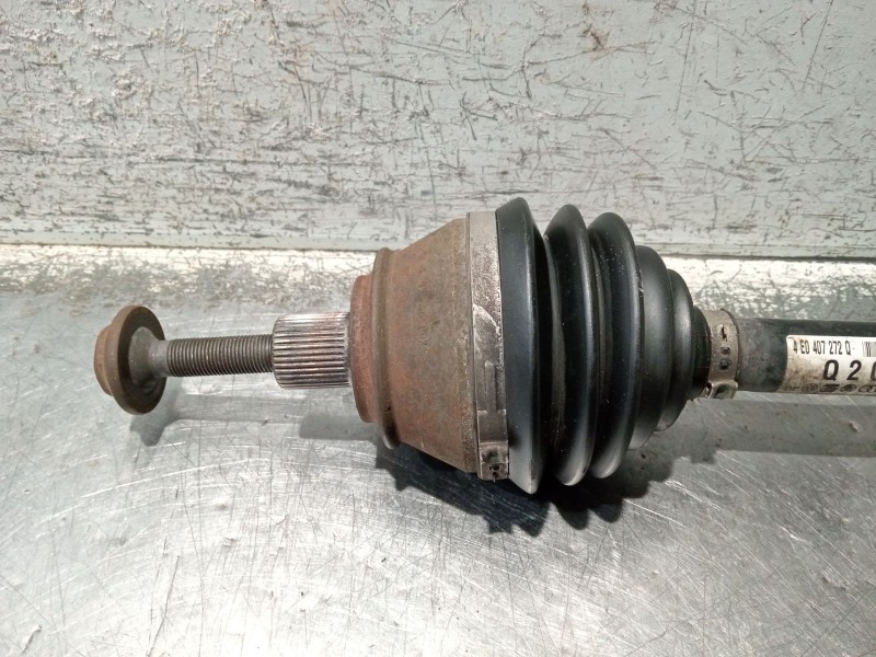 Recambio de transmision delantera derecha para audi a8 (4e2) 4.2 quattro referencia OEM IAM 4E0407272Q  