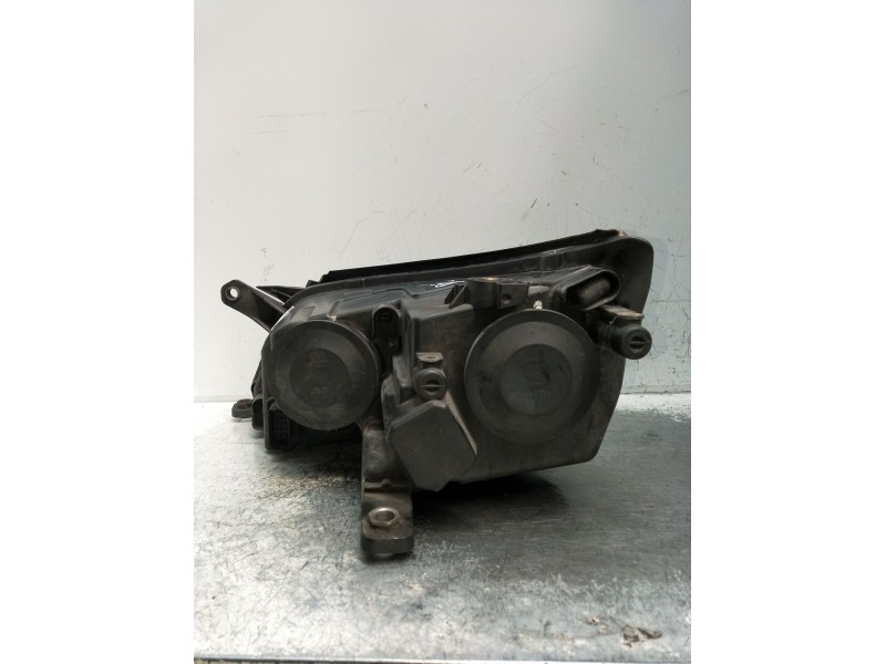 Recambio de faro derecho para volkswagen tiguan (5n1) advance referencia OEM IAM 5N1941032P1ED24703802  