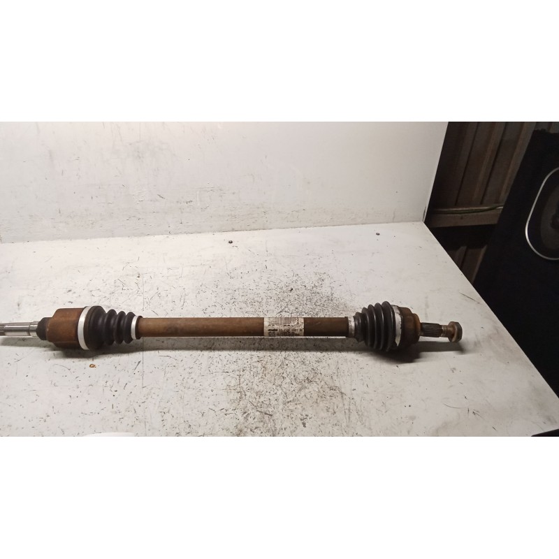 Recambio de transmision delantera derecha para peugeot 207 cc referencia OEM IAM 9651309880  