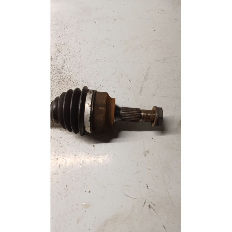 Recambio de transmision delantera derecha para peugeot 207 cc referencia OEM IAM 9651309880  