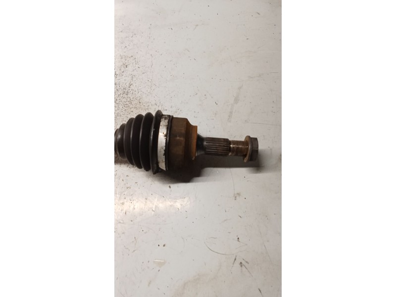 Recambio de transmision delantera derecha para peugeot 207 cc referencia OEM IAM 9651309880  