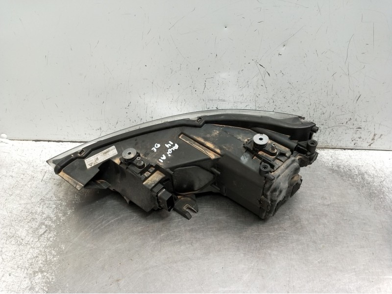 Recambio de faro derecho para audi a1 (8x) ambition referencia OEM IAM 8x0941004m 8k0941597c xenon