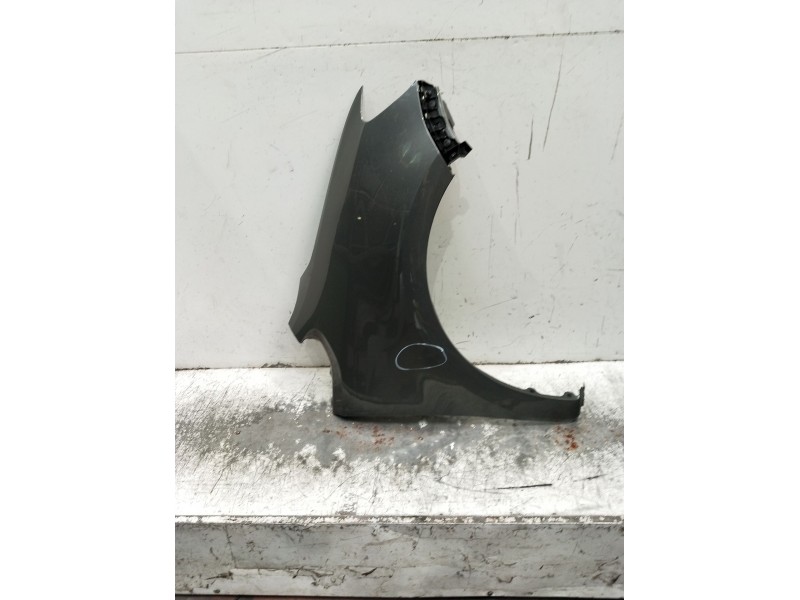 Recambio de aleta delantera derecha para seat alhambra (710, 711) 2.0 tdi referencia OEM IAM   