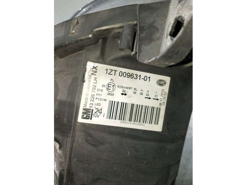 Recambio de faro izquierdo para opel insignia a (g09) 2.0 cdti (68) referencia OEM IAM 1zt0096310113226792  