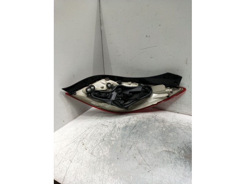 Recambio de piloto trasero derecho para opel insignia a (g09) 2.0 cdti (68) referencia OEM IAM   