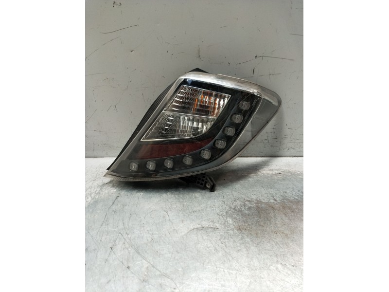 Recambio de piloto trasero derecho para toyota yaris live referencia OEM IAM   