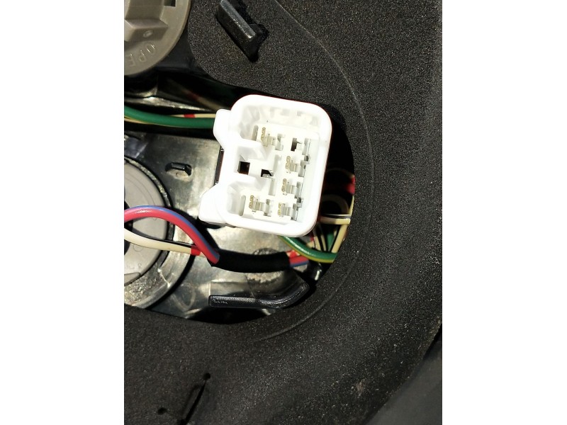 Recambio de piloto trasero izquierdo para toyota yaris live referencia OEM IAM   