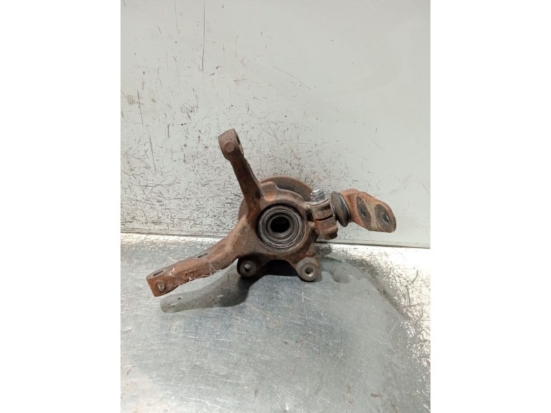 Recambio de mangueta delantera derecha para renault clio i (b/c57_, 5/357_) 1.4 referencia OEM IAM   