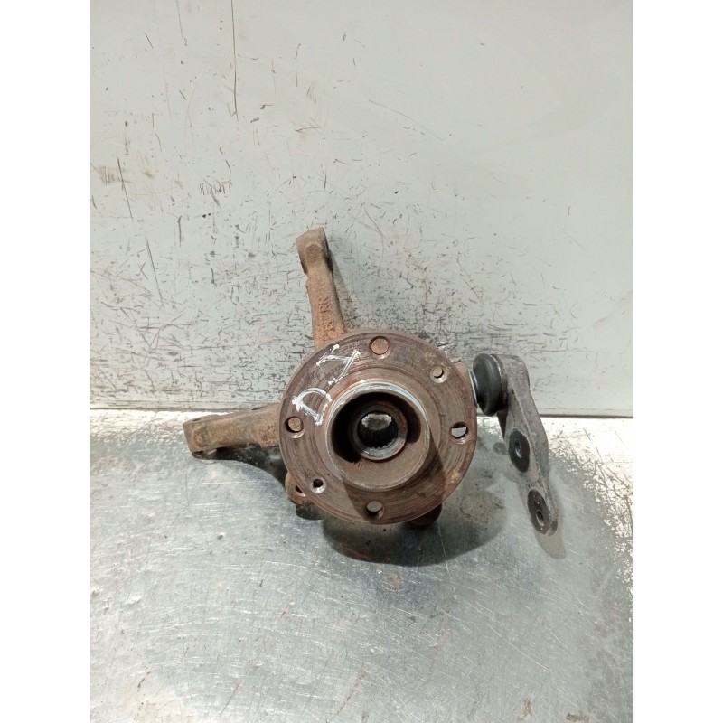 Recambio de mangueta delantera izquierda para renault clio i (b/c57_, 5/357_) 1.4 referencia OEM IAM   