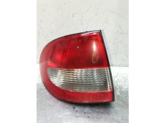 Recambio de piloto trasero izquierdo para renault megane i fase 2 classic (la..) referencia OEM IAM 7700428058  