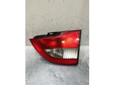 Recambio de piloto trasero derecho interior para renault megane i fase 2 classic (la..) referencia OEM IAM 7700428053  