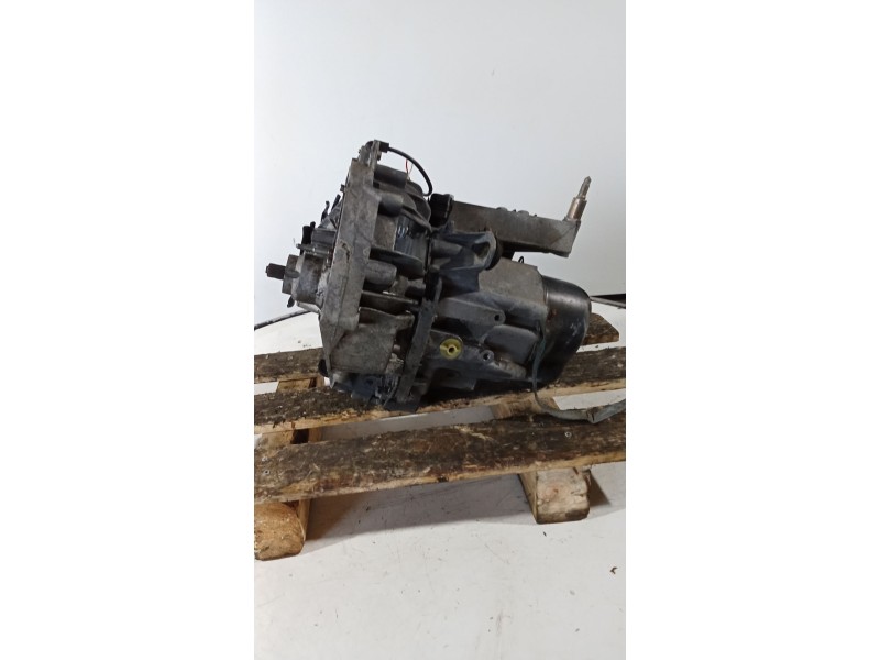 Recambio de caja cambios para renault clio i (b/c57_, 5/357_) 1.4 referencia OEM IAM jb1043 S261063 