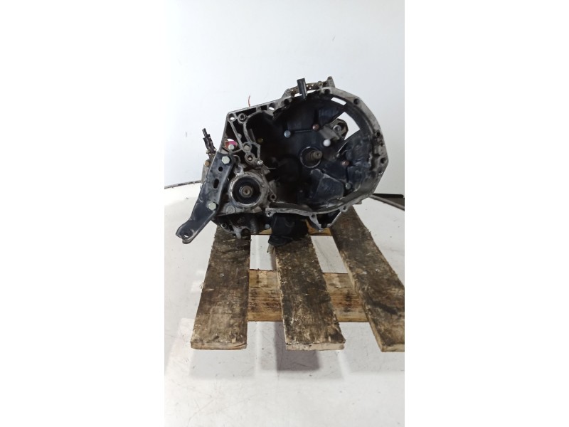 Recambio de caja cambios para renault clio i (b/c57_, 5/357_) 1.4 referencia OEM IAM jb1043 S261063 