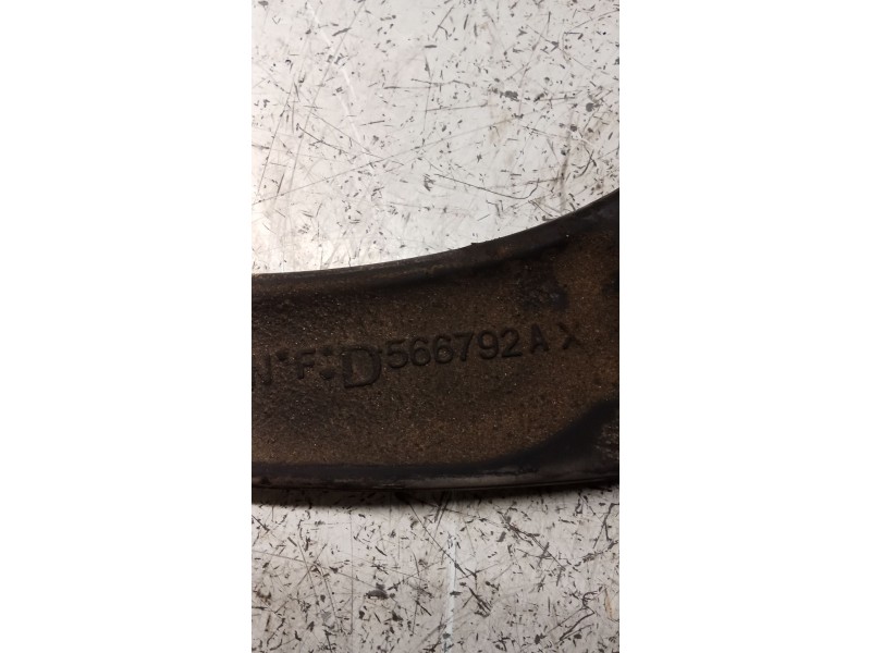 Recambio de brazo suspension superior delantero derecho para citroën c4 coupe by loeb referencia OEM IAM 566792ax  