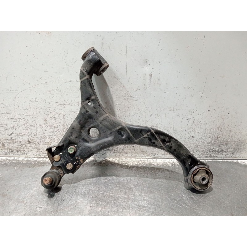 Recambio de brazo suspension inferior delantero derecho para kia carnival / grand carnival iii (vq) 2.9 crdi referencia OEM IAM 